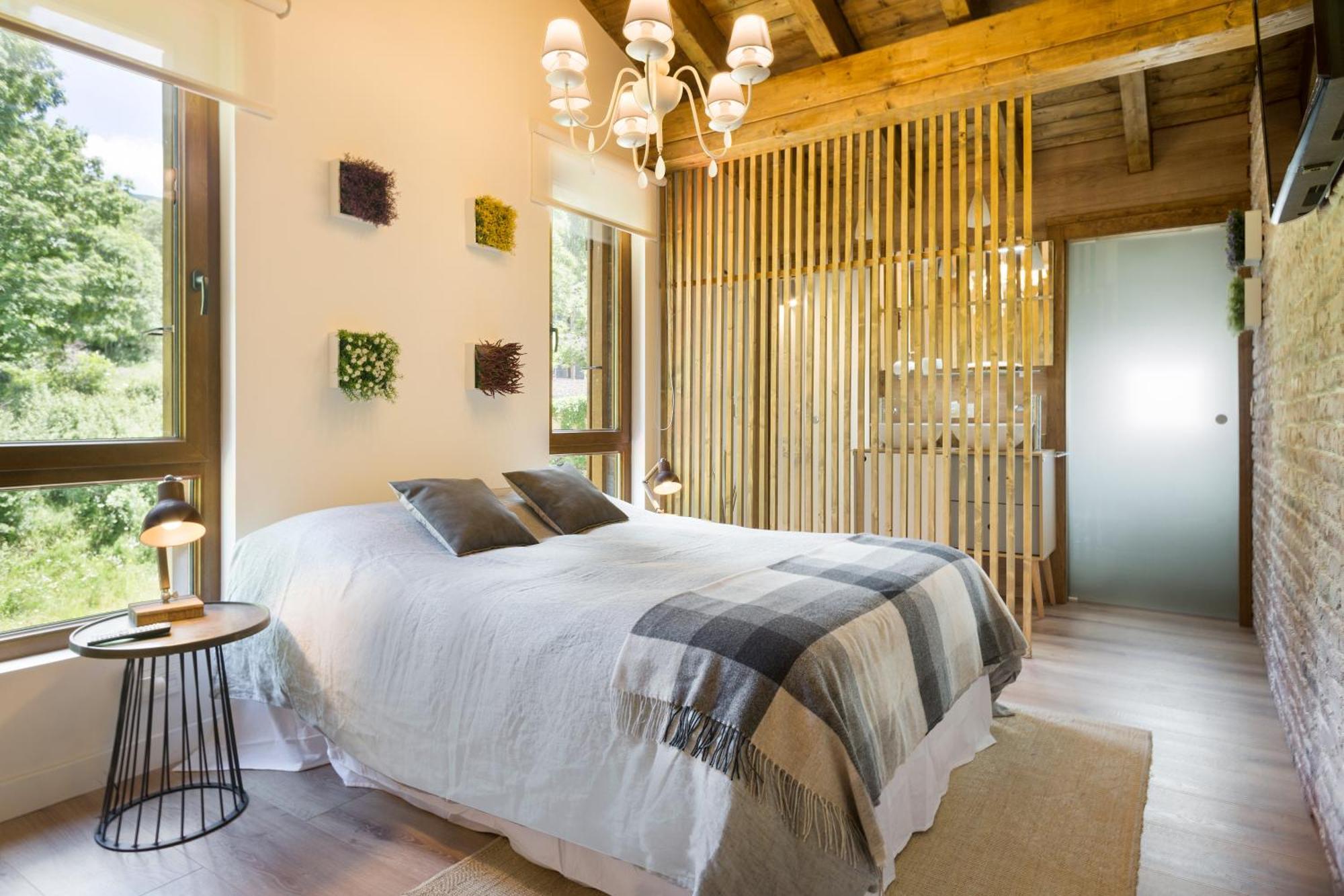 Casa Forelsa Lujo En La Montana Ос-де-Хака Экстерьер фото